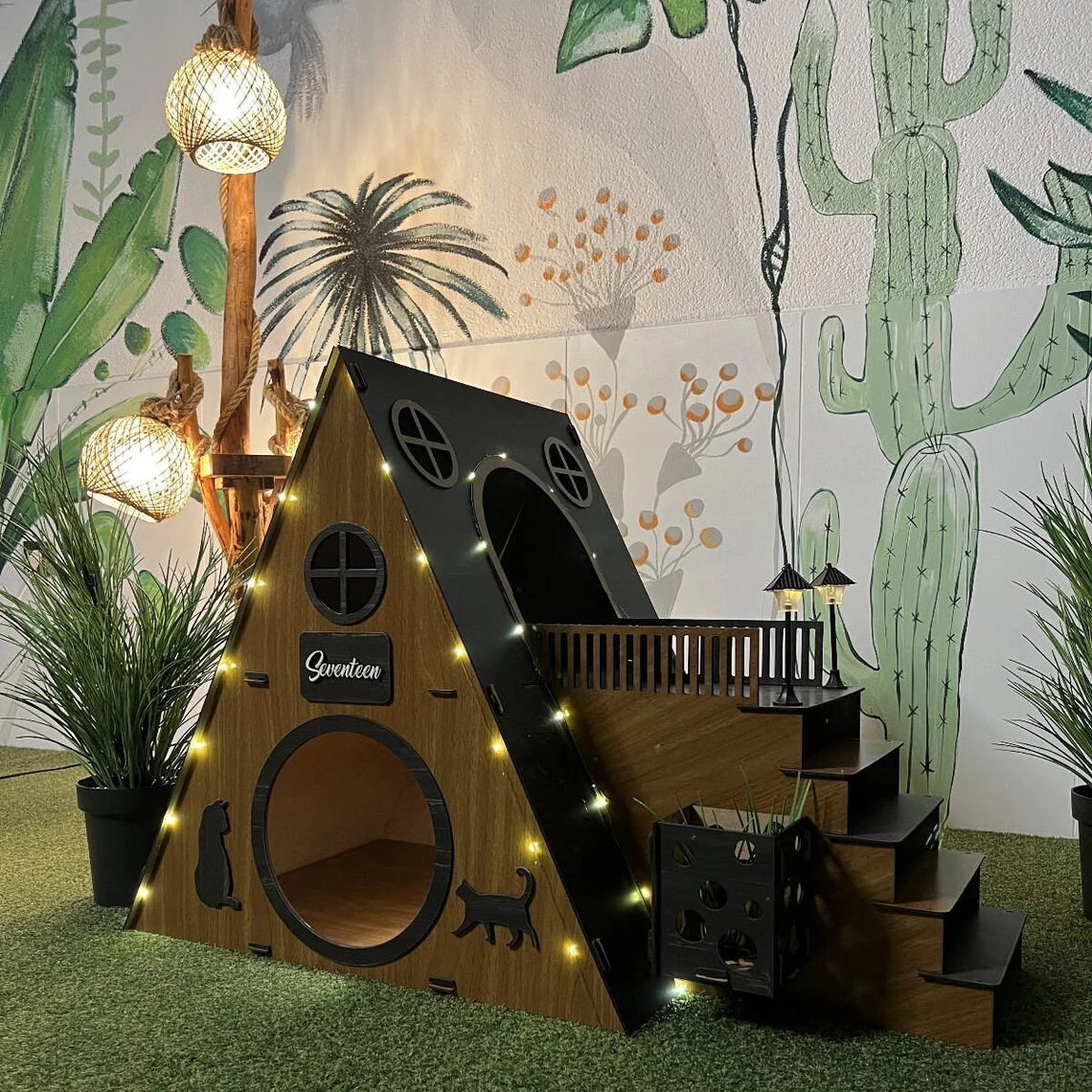 Modern Two-Story Bungalow Cat House: Indoor Cat Castle + 2 cushions
